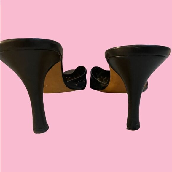 Omneline Paris Italian Die Cut Leather - Picture 6 of 7